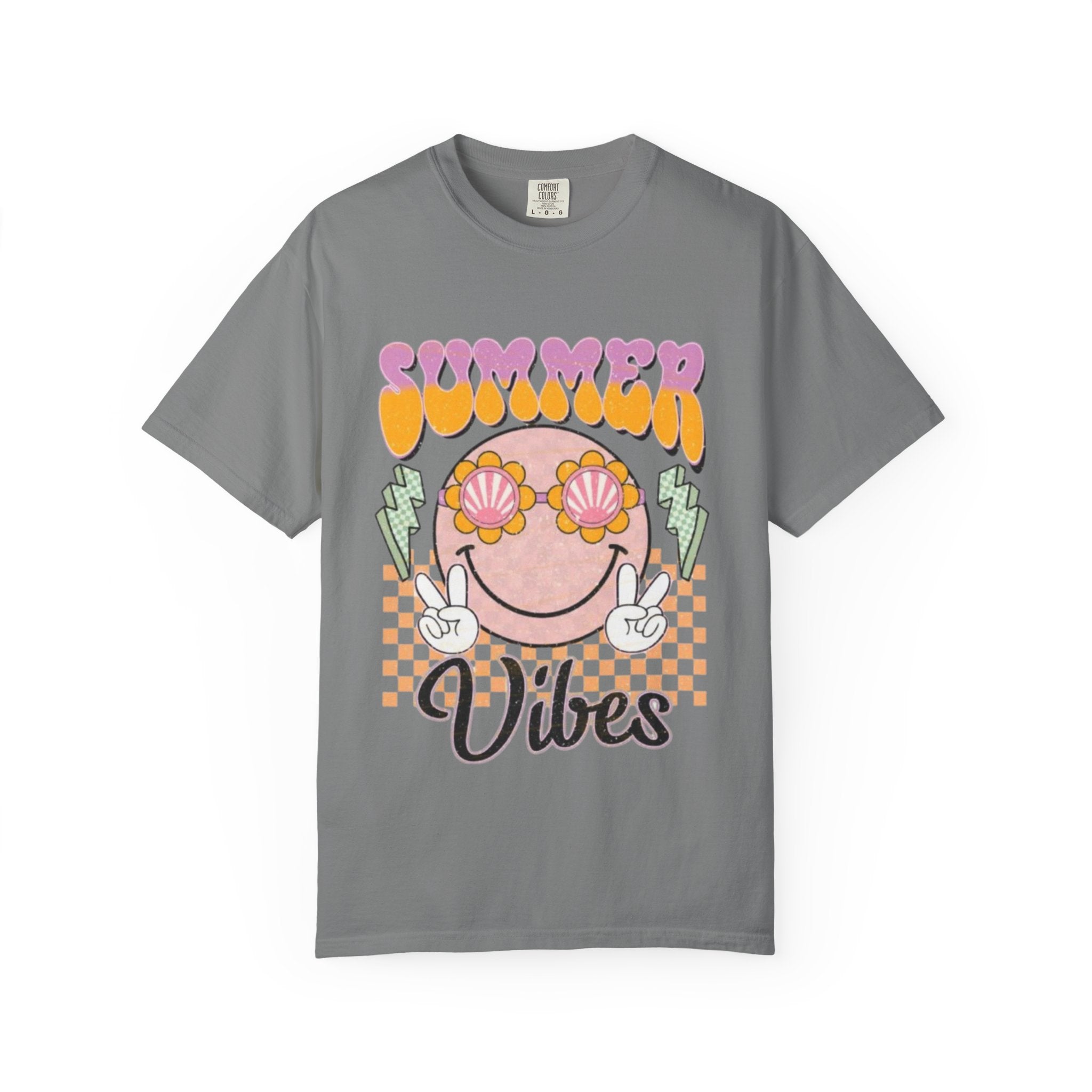 Summer Vibes Graphic T-Shirt — Retro Smiley Seashell Sunglasses Tee