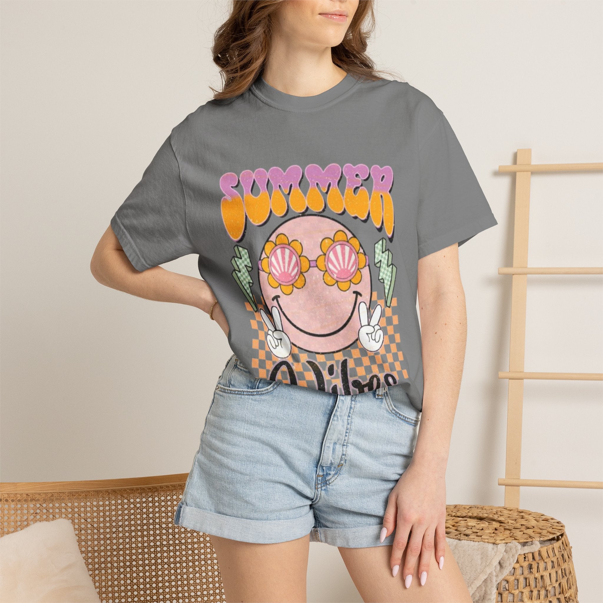 Summer Vibes Graphic T-Shirt — Retro Smiley Seashell Sunglasses Tee