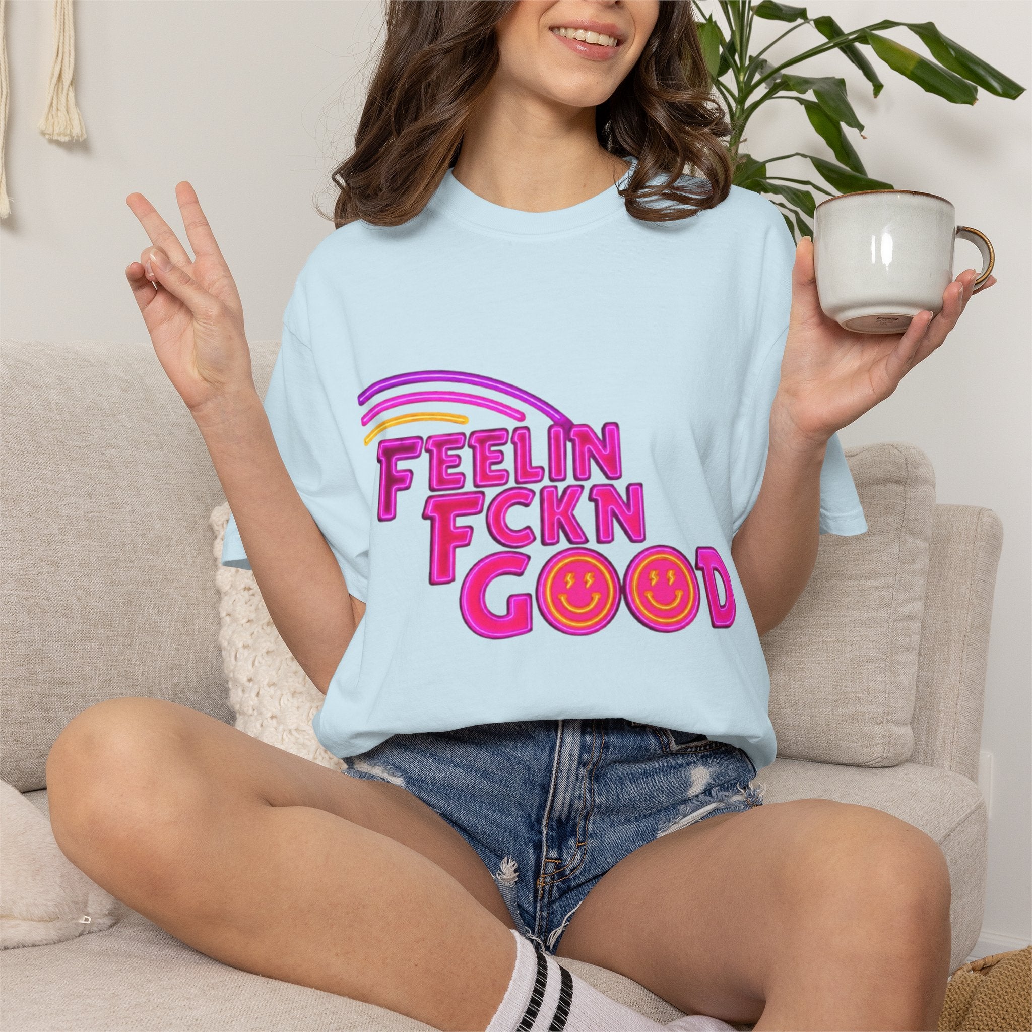 Feelin' Fckn Good T-Shirt – Retro Rainbow Smiley Graphic Tee