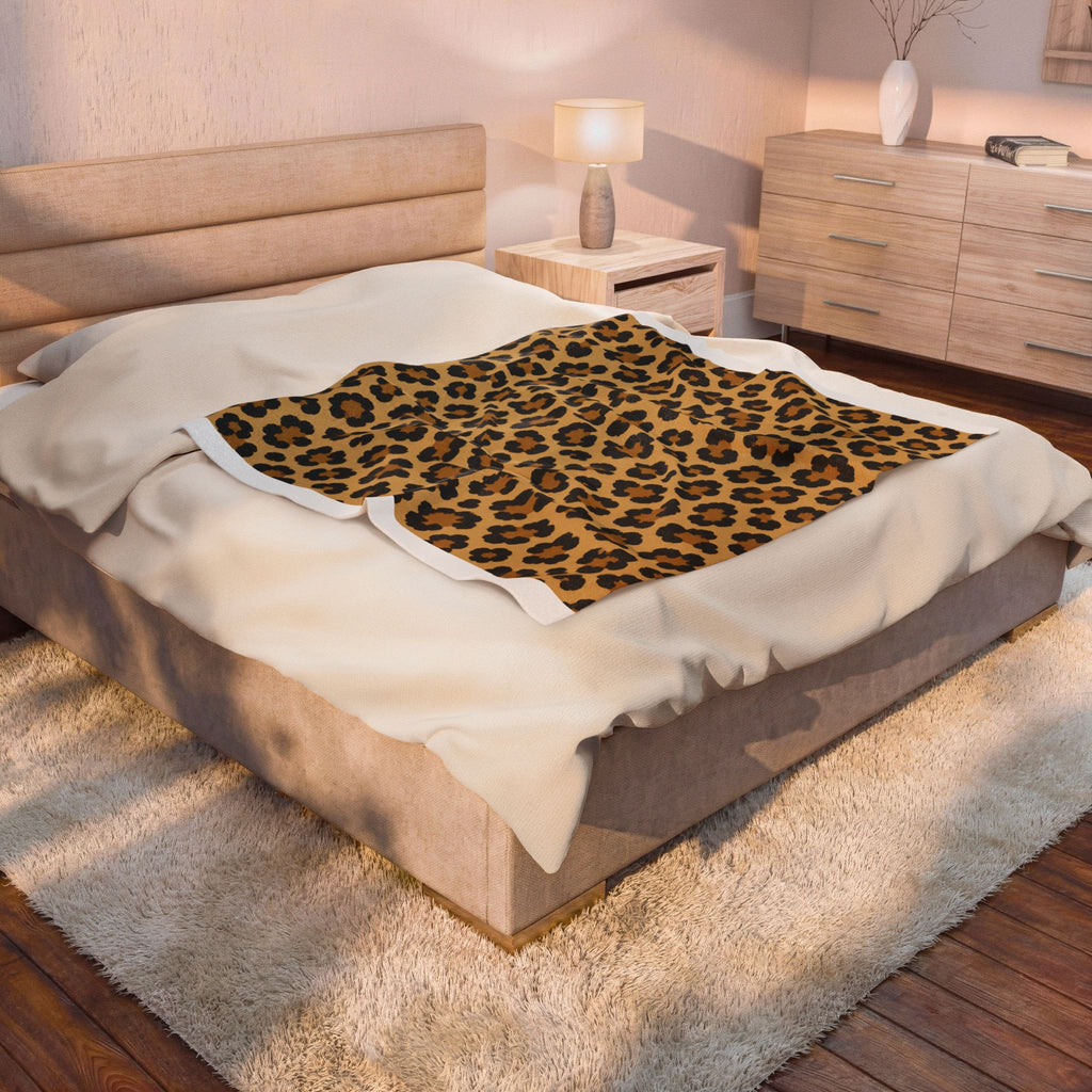 Leopard Print Plush Blanket — Cozy Animal Print Throw for Home & Travel